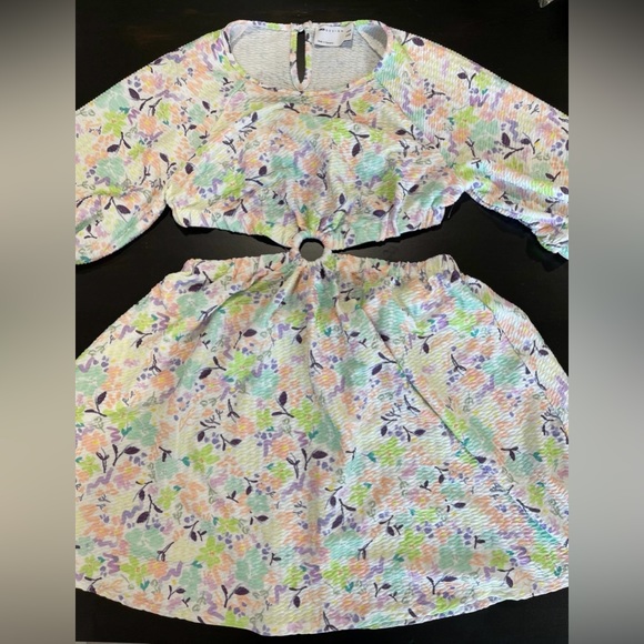 NWOT ASOS Pastel Floral Textured Cutout Mini Dress Sz 10 - Picture 4 of 6